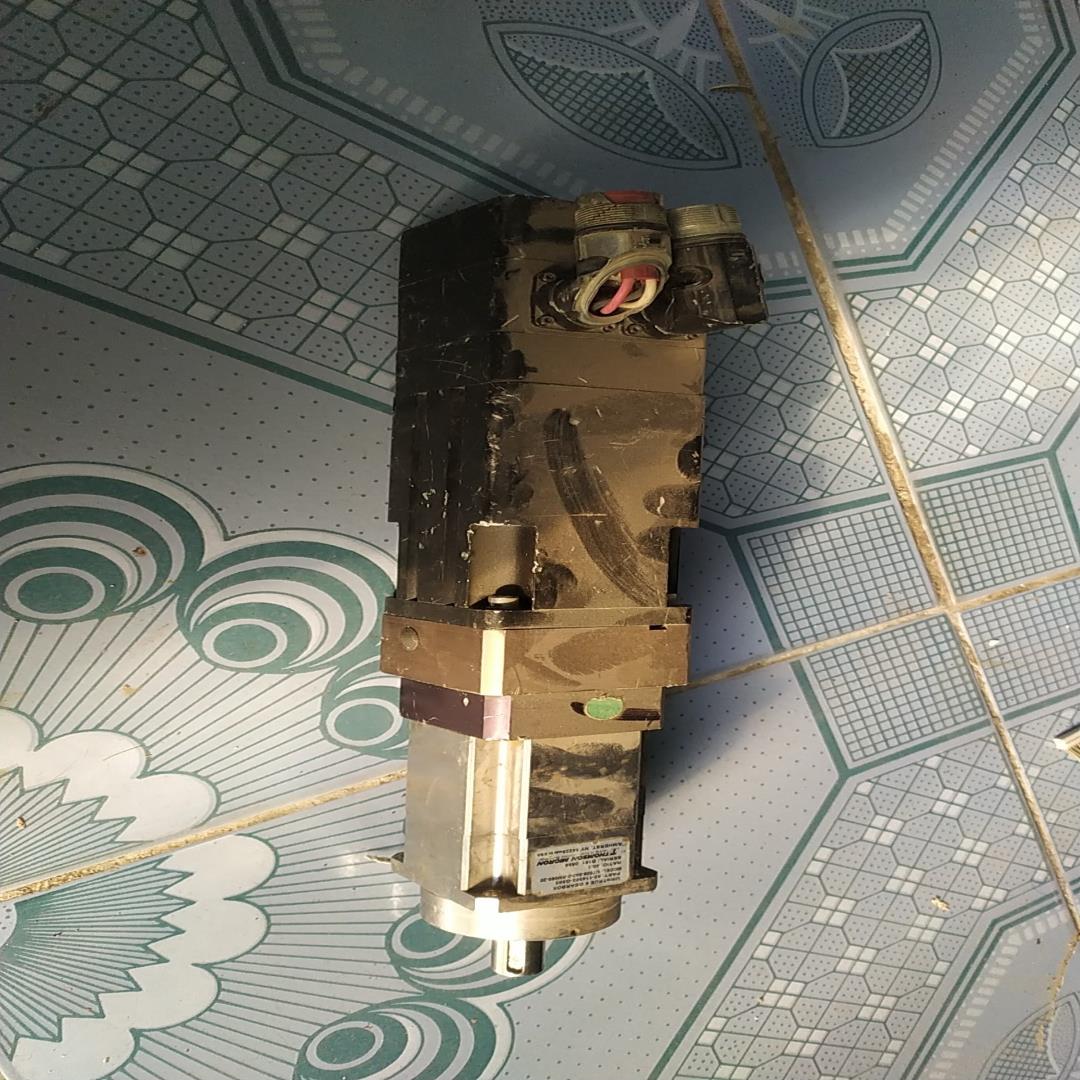 MPL-B230P-VJ44AA UT006-040-0-R~议价