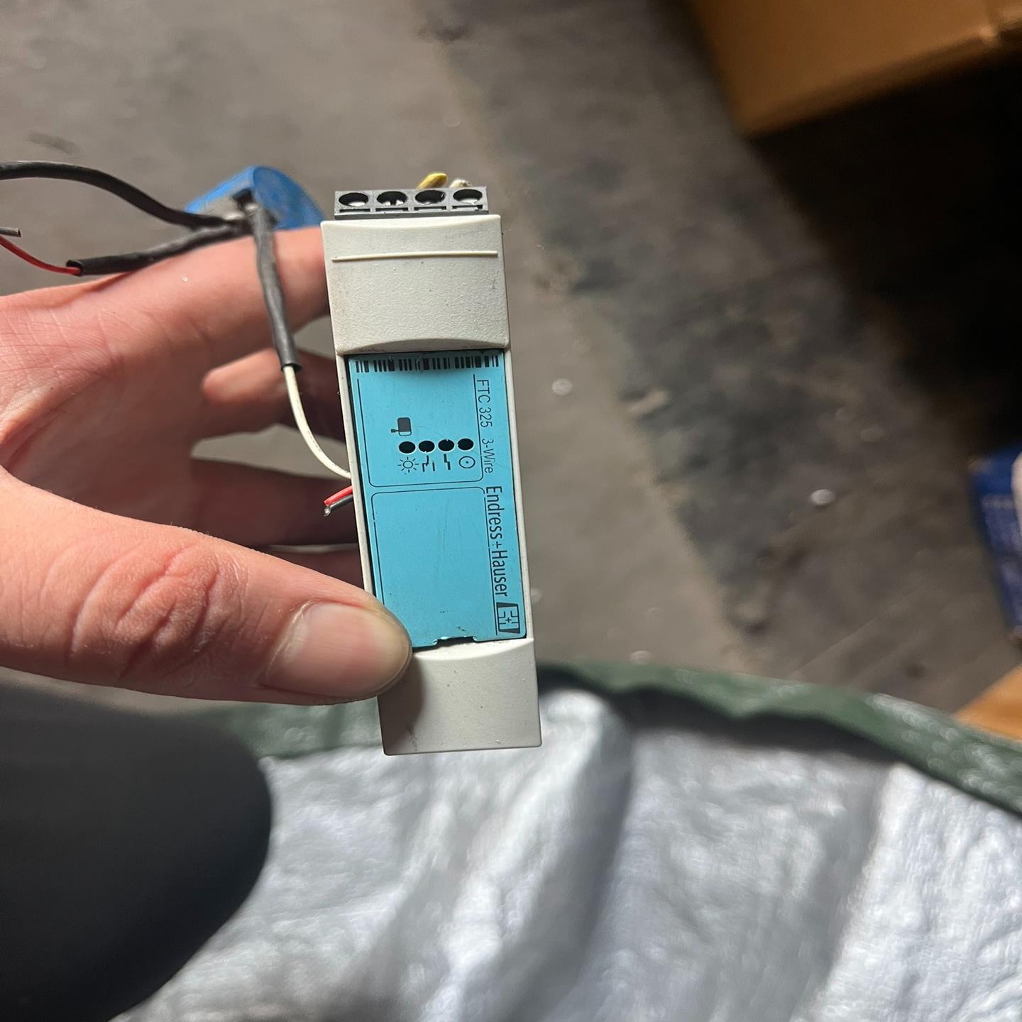 (询价)E+H FTW325-A2A31恩德斯豪斯成色如图