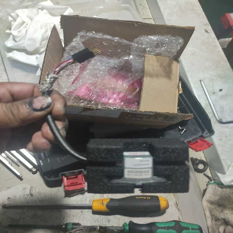 GEL2444KZRT3K030德国主轴电机蓝~议价