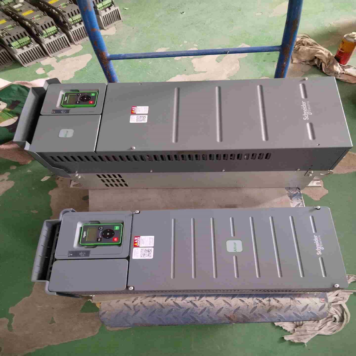 #变频器施耐德变频器atv610d45n4一台4500元议价