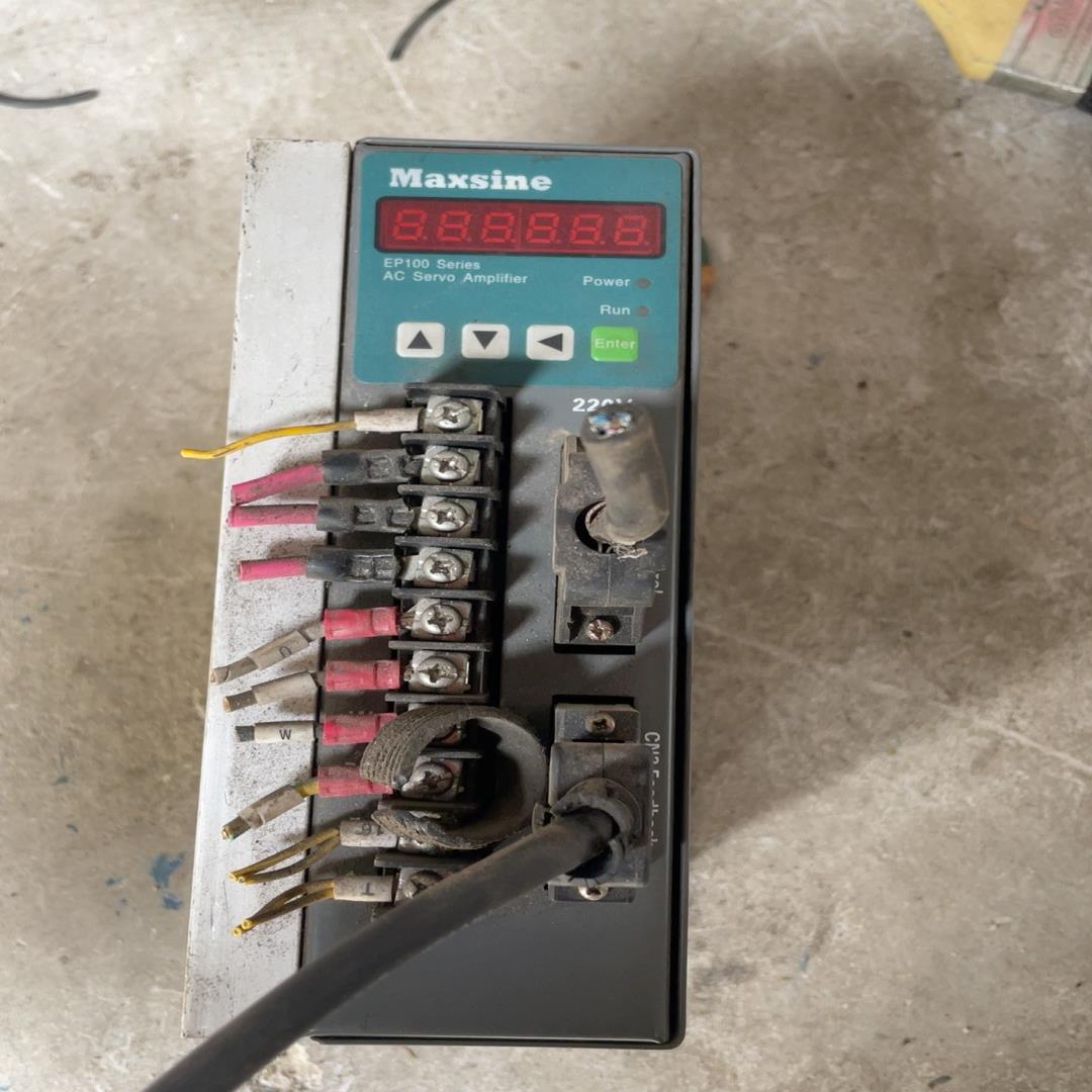 Maxsine武汉迈信驱动器伺服EP100B-3A，实物拍，(崽崽配件）