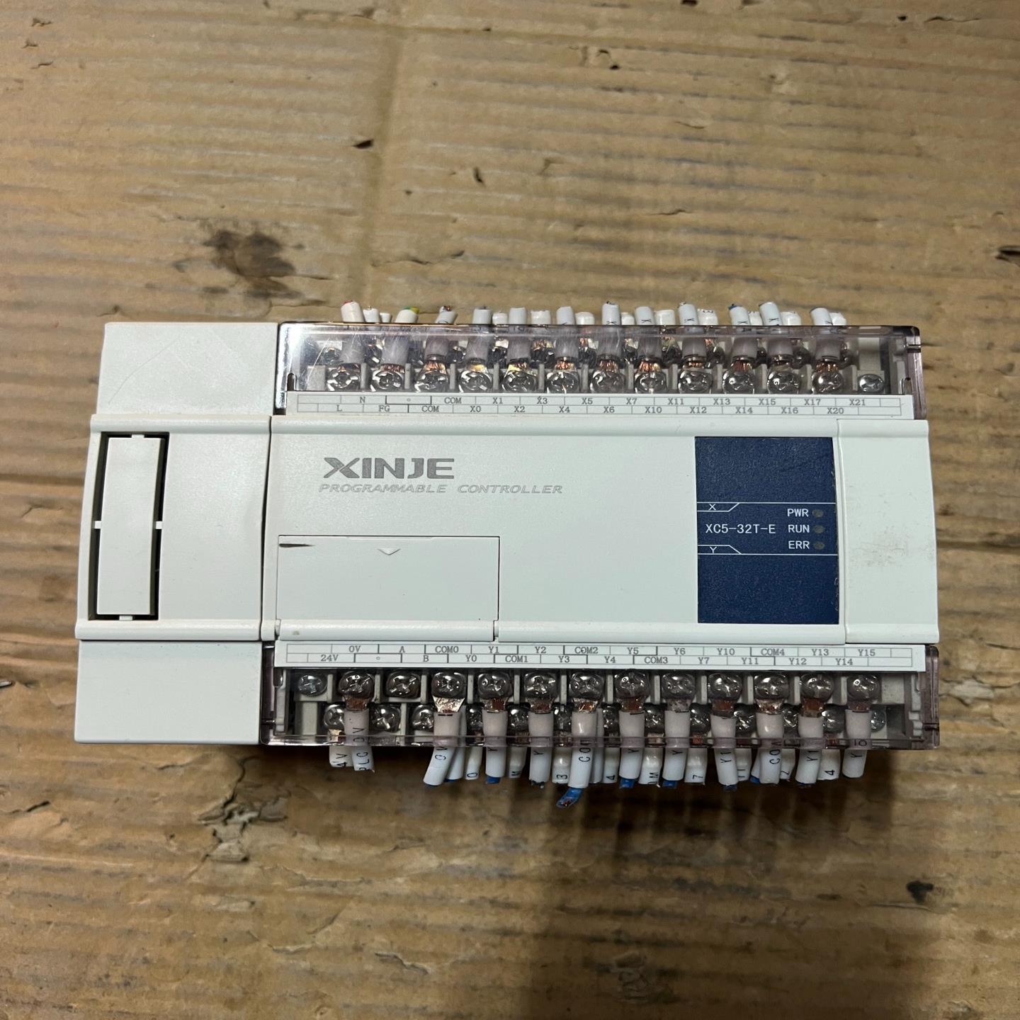 信捷PLCXC5-32T-E功能成色好（基数电子）