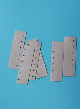 新款直销供应 TO-220带孔散热矽胶片 TO-3P电子晶体管导热矽胶垫