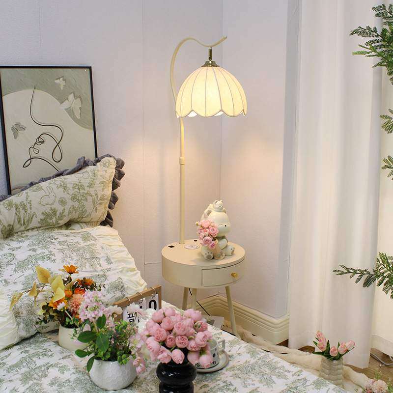 奶油风卧室床头柜落地灯台灯一体氛围感装饰置物架客厅沙发台灯,3C数码配件,USB灯,淘宝优惠券,粉丝福利购,淘宝优惠卷