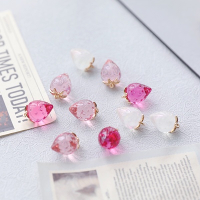 日系甜美透明感草莓珠树脂吊坠