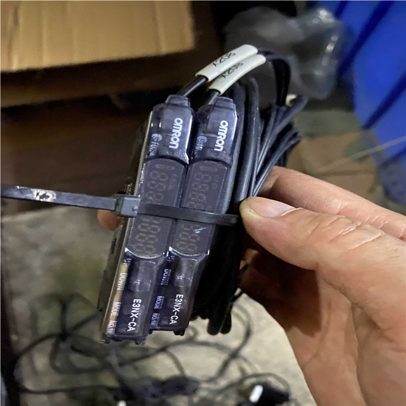 Omron/（6.23）光纤放大器 E3NX-CA11(崽崽配件）