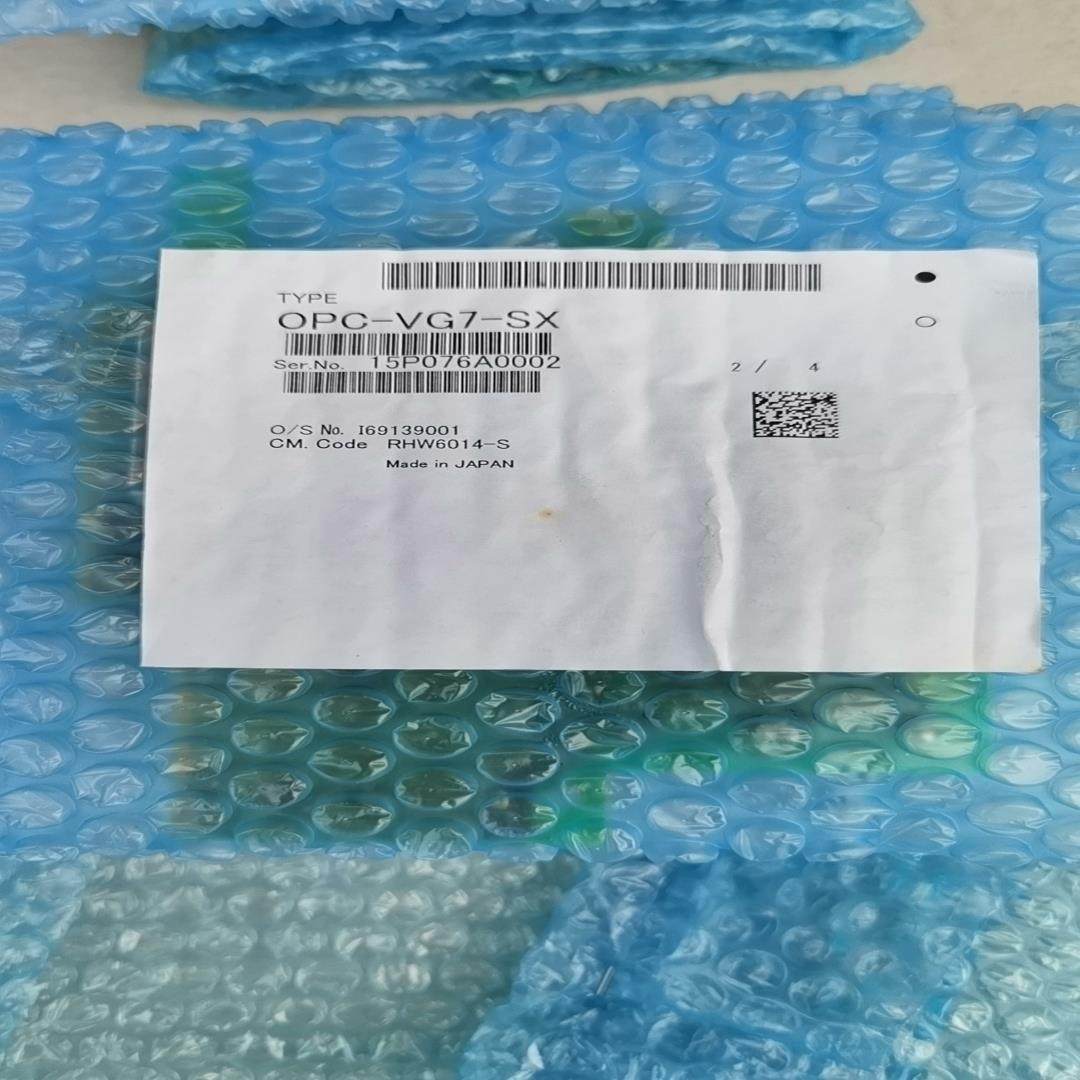 议~富士0PC-VG7-SX。库存积压新的。4张