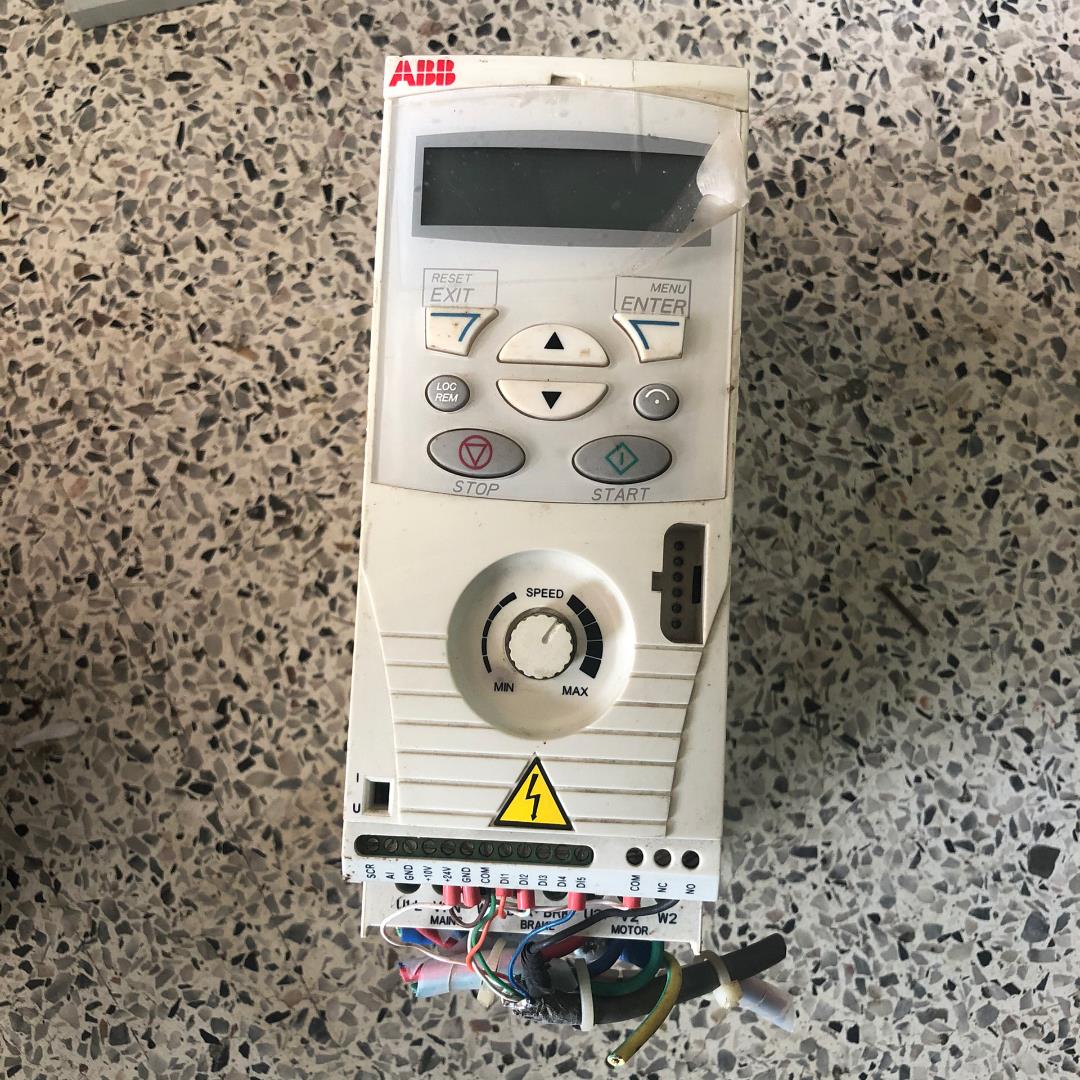 (议价)ABB变频器 ACS150-01E-02A4-2