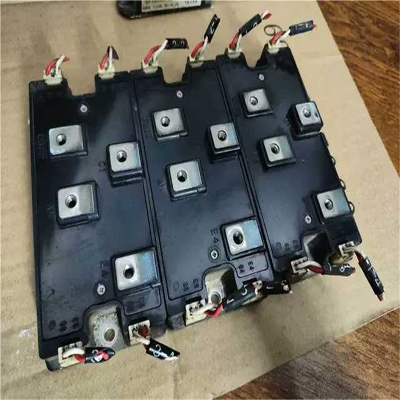 议~安川变频器模块CM200YE4-12F