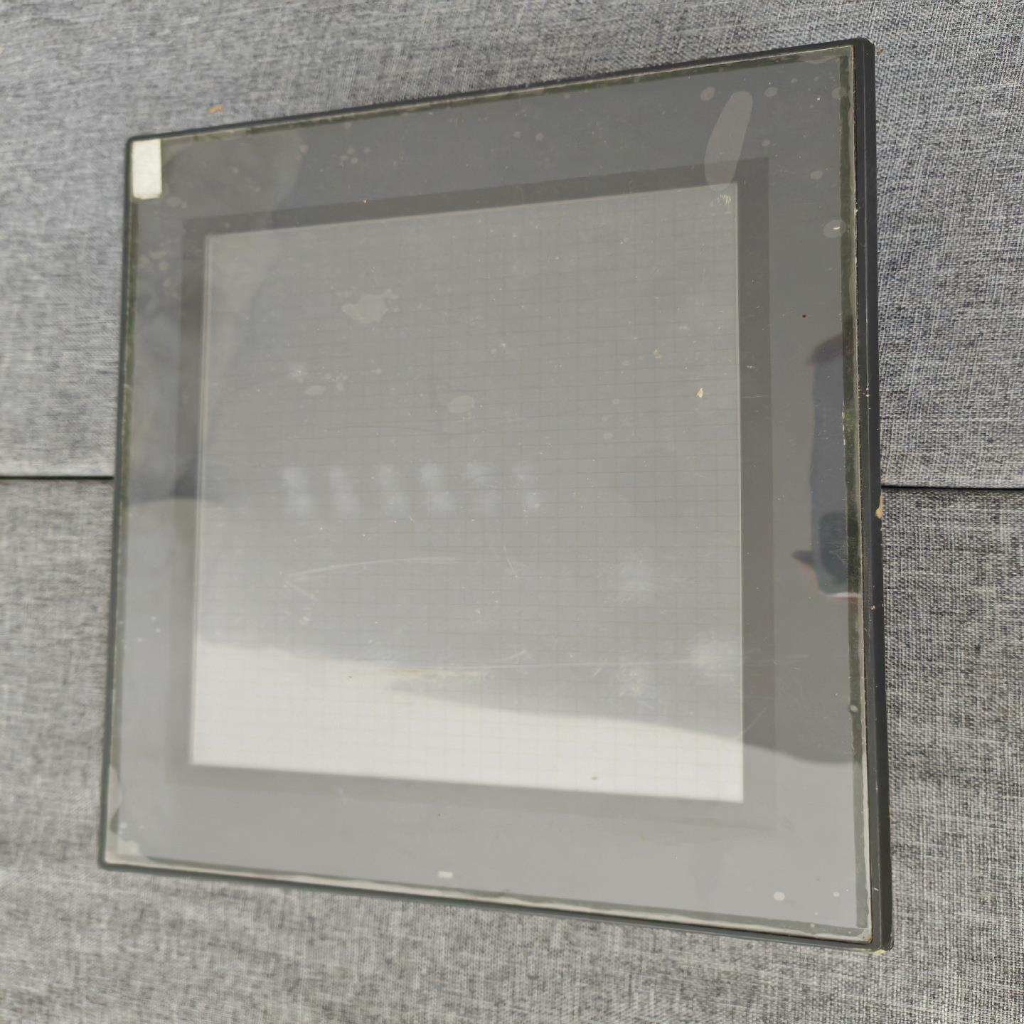 议~VT3-V10  基恩士触摸屏