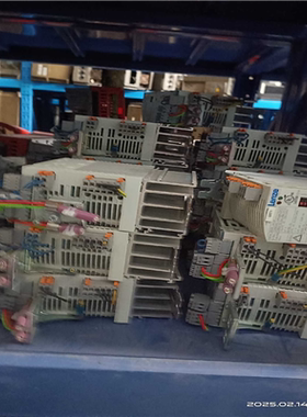 (询价)Lenze伦茨t变频器tE82EV251-2C   0.25