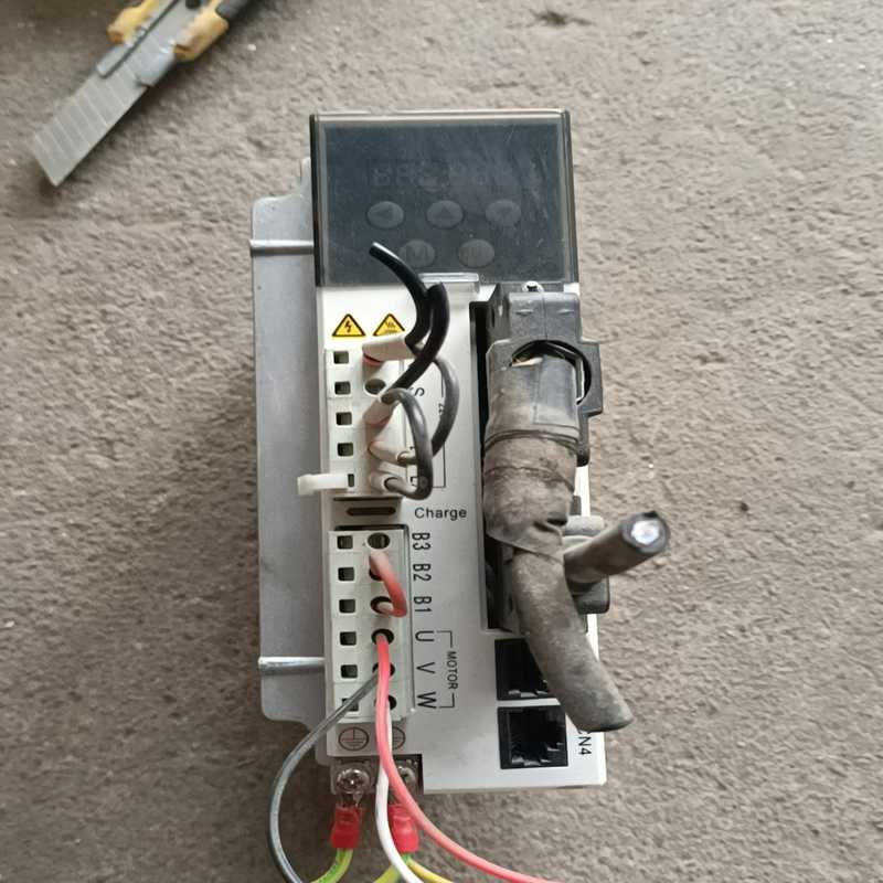 雷赛驱动，1.5千瓦，有看中的拿驱~议价