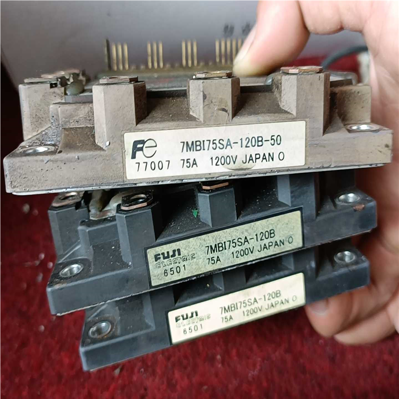 富士IGBT模块7MBI75SA120-50保证质量(崽崽配件）