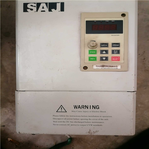 三晶变频器：11KW，V011G3/V015P3，拆机 功能~议价