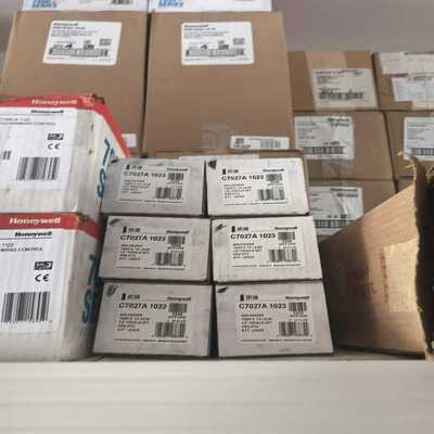 (询价)霍尼韦尔C7027A1023火焰检测器，原装正品。