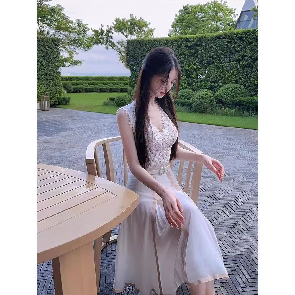 夏季搭配一整套性感白色