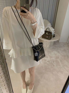 白茶里里~私服款!简约设计感压褶上衣 V领白色连衣裙高端气质