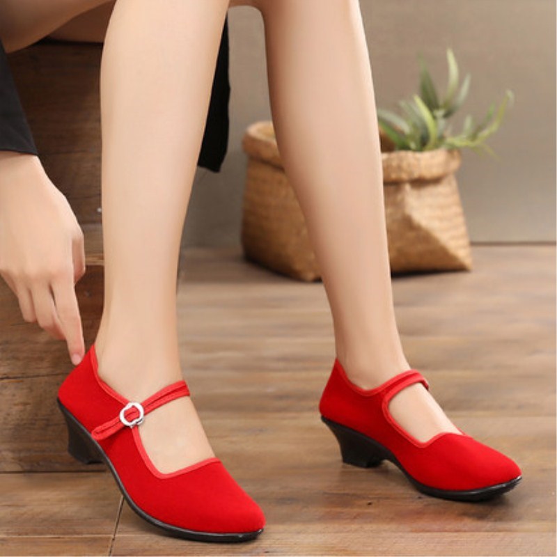 老北京布鞋女鞋平底单鞋休闲工作鞋女黑色软底跳舞女鞋妈妈鞋防滑