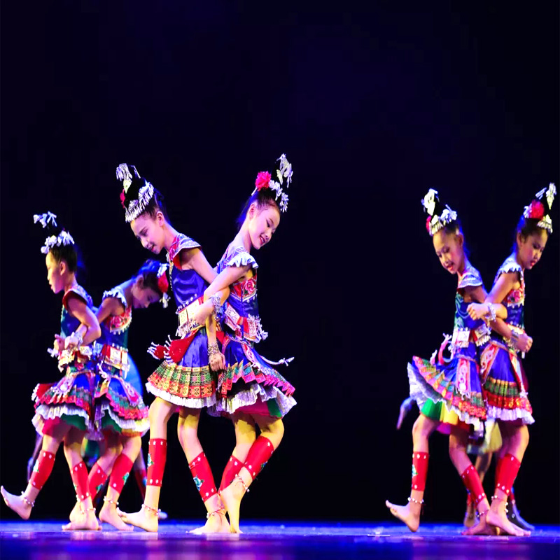 第十届小荷风采踩彩舞蹈演出服儿童苗族侗族少数民族舞蹈演出服装