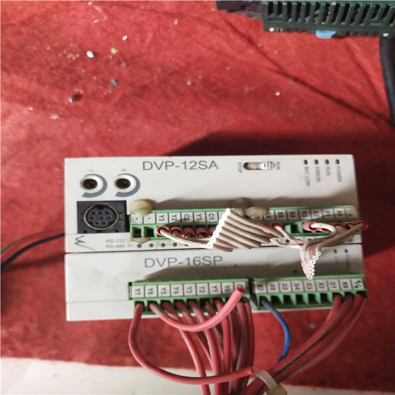 议~台达PLC  DVP12SA11R加一个扩展DVP－16SP