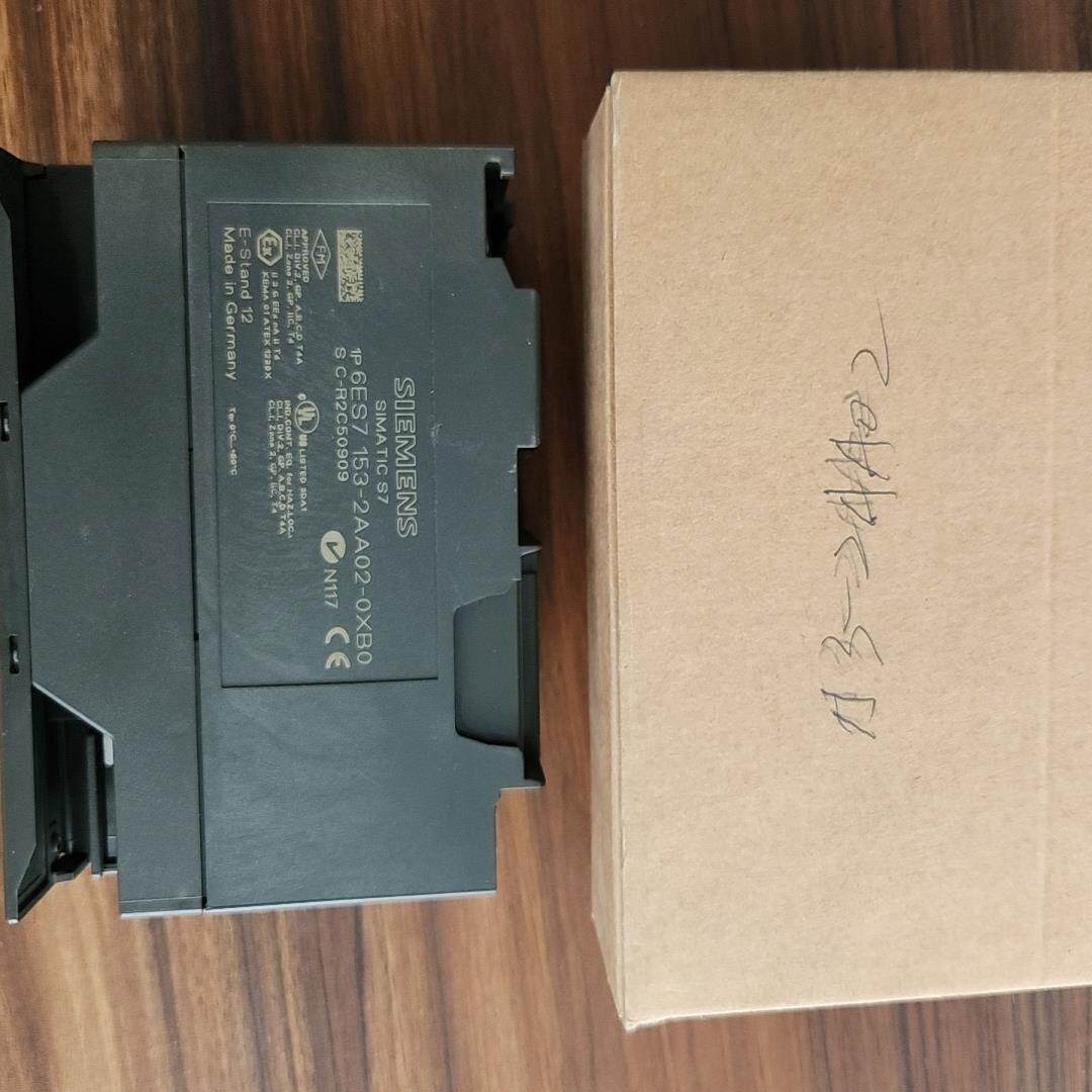 6ES7153-2AA02-0XB0，共4个。两个使用过，两(崽崽配件）