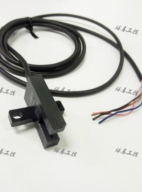 OMRONEE-SX672WR光电传感器T型全新原装正品