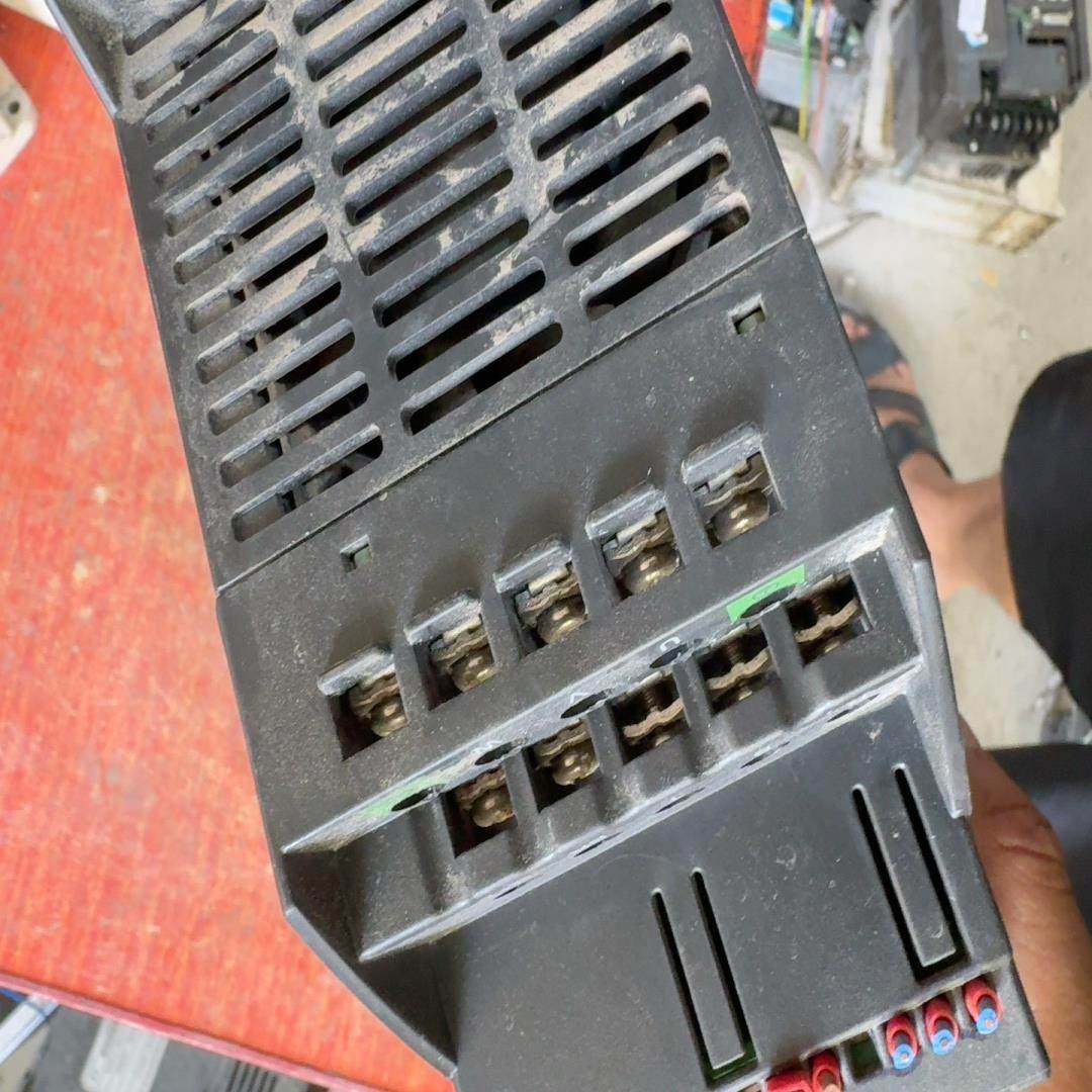 【汇生】汇川3.7KW变频器MD200T3.7B-mf，一个拆机的包【议价】