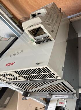 ABB变频器75KWACS850-04-144A-5+J40(崽崽配件）