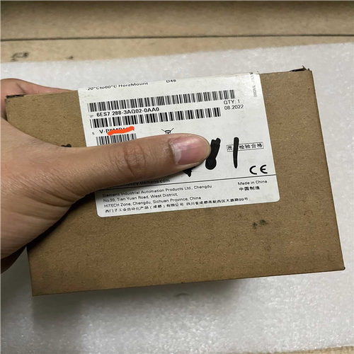 议~288-3AQ02未拆封，，包装盒有字迹。