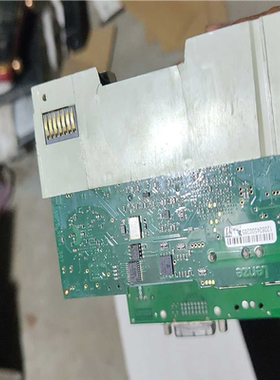 【顺庆】Lenze伦茨 3231C控制器  实物拍摄  顶盖丢了【议价】