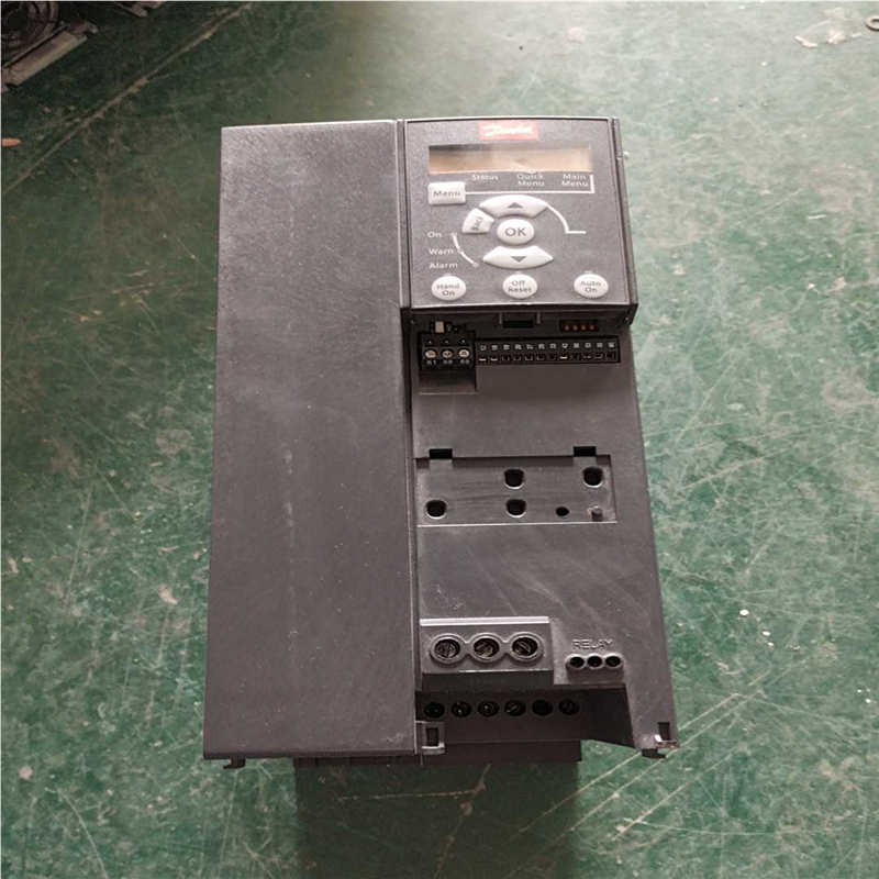 议~丹佛斯变频器FC-051P11KT4E20H3B FC-05