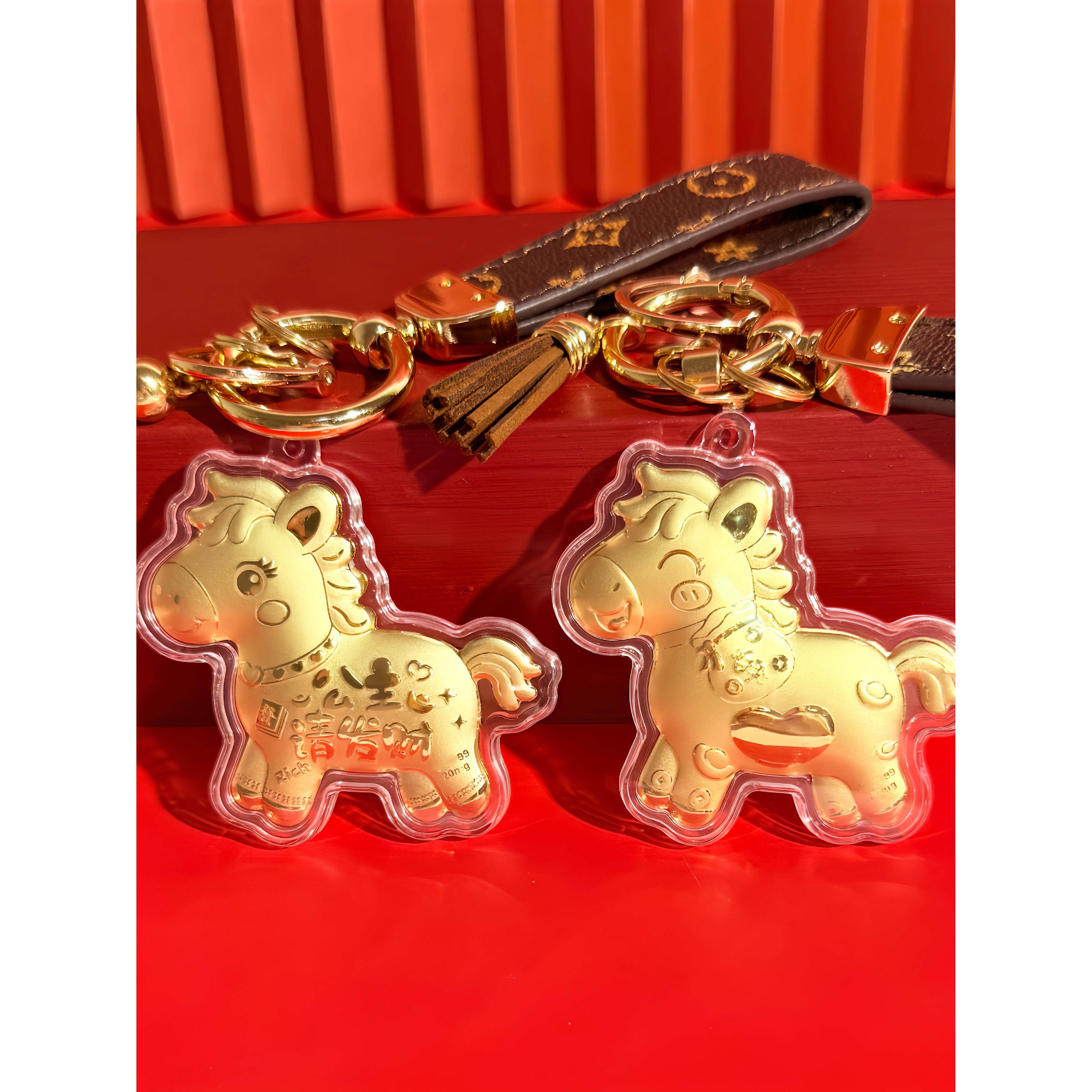 马年新品热销公主请发财钥匙扣爱心钱袋生肖马挂饰送朋友精美礼物