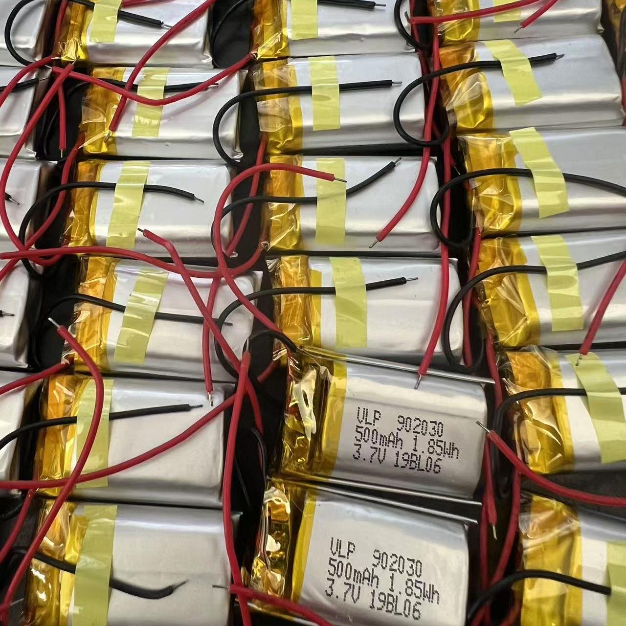 配件 聚合物锂电池3.7V 500mah软包电池 带保护板电芯规格902030