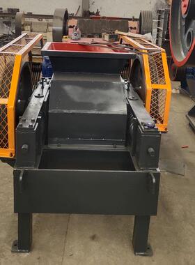 双齿轮筑对辊机小型双OTQ齿矸轮对辊式制机建砂石子煤石对辊破