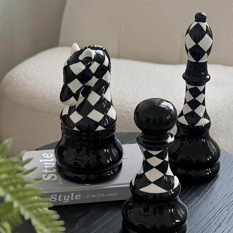 意陶瓷桌面摆国际象棋小众件创客厅书房高级TC728感黑白奢样轻板