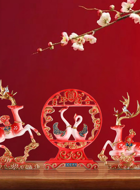 创意鹿摆件结婚婚礼礼物送新人新婚家居客厅玄关电视柜装饰品