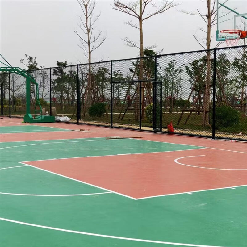 新品体育场铁丝网球场围栏足球护栏网运动K场围网隔离网学校勾花
