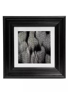 现代简约侘寂中古老钱风织物山鸡装饰画几何摆件酒店样板间摆件