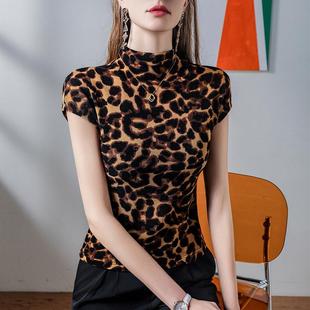 时髦蕾丝打底衫 豹纹印花小立领恤女短袖 女人味包袖 2024夏季 新款