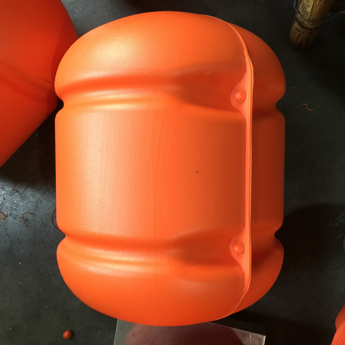 水上拦污 网箱养殖塑料浮体  高密度养殖警示水上浮球