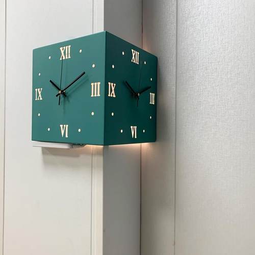 新款网红阳角挂钟双面转角家用客厅钟表现代简约创意拐角钟