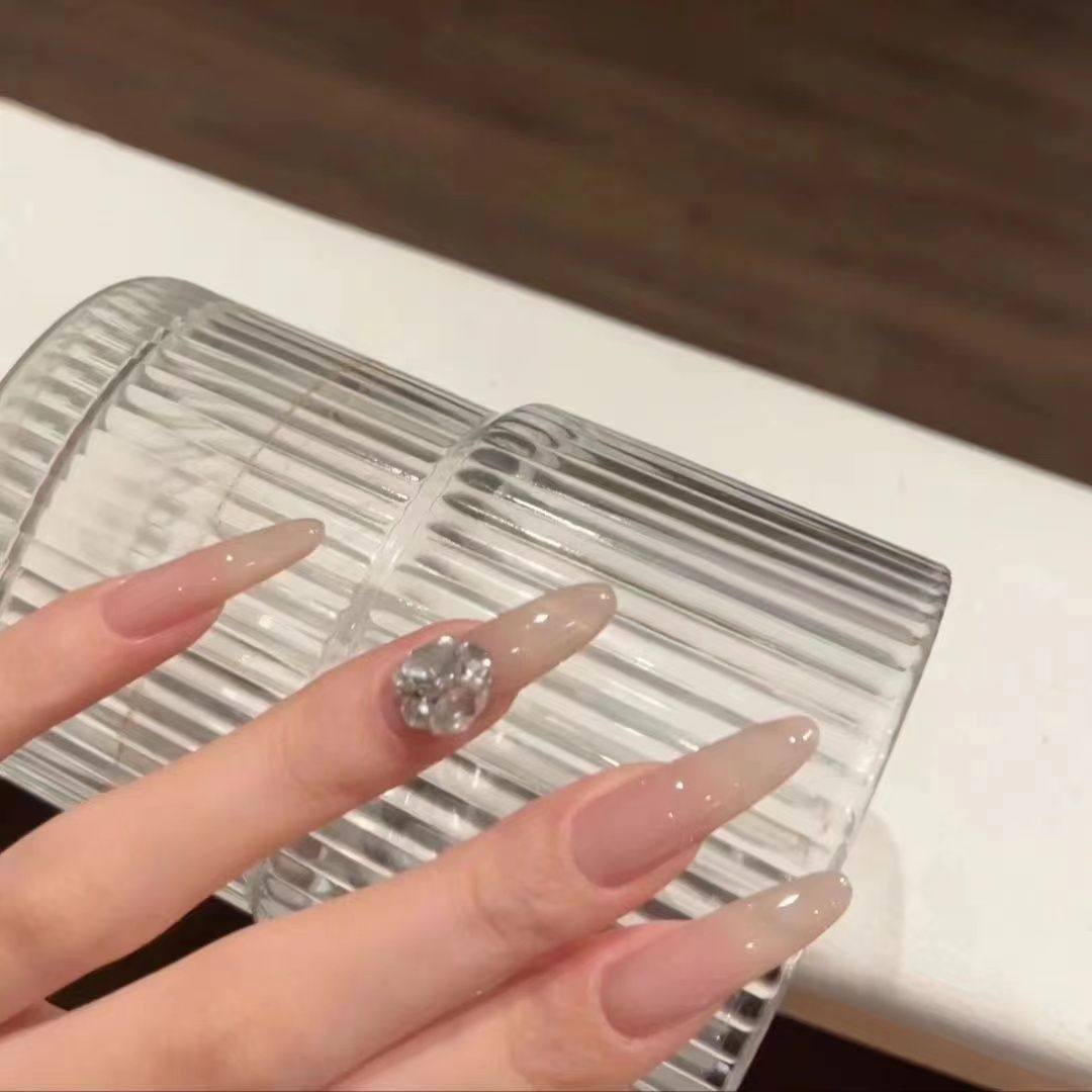 【手工制作】冰透裸色k9闪钻穿戴甲爆闪钻球成品美甲贴片自然显白,彩妆/香水/美妆工具,美甲工具,淘宝优惠券,粉丝福利购,淘宝优惠卷