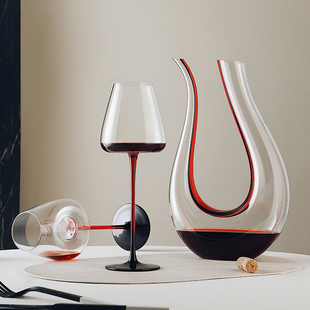 黑领结奢华红酒杯套装 高脚杯家A用水晶玻璃高级感葡萄酒杯子一对