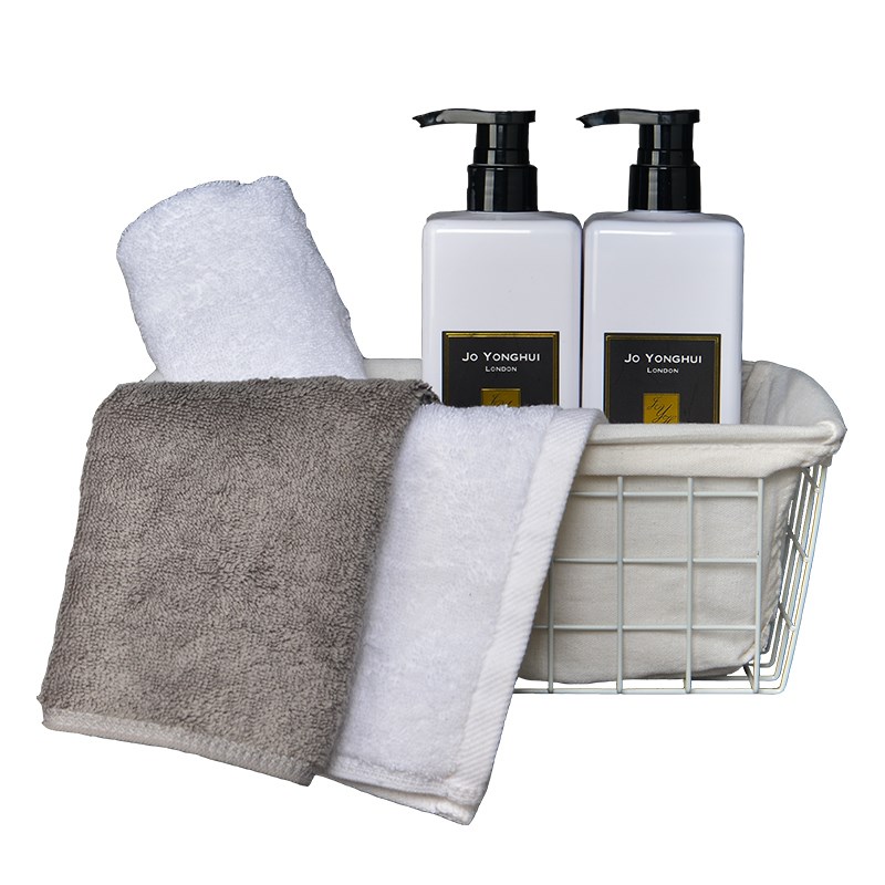 样板房软装展厅卫生间浴室摆件洗漱套装沐浴露毛巾V组合托盘装饰