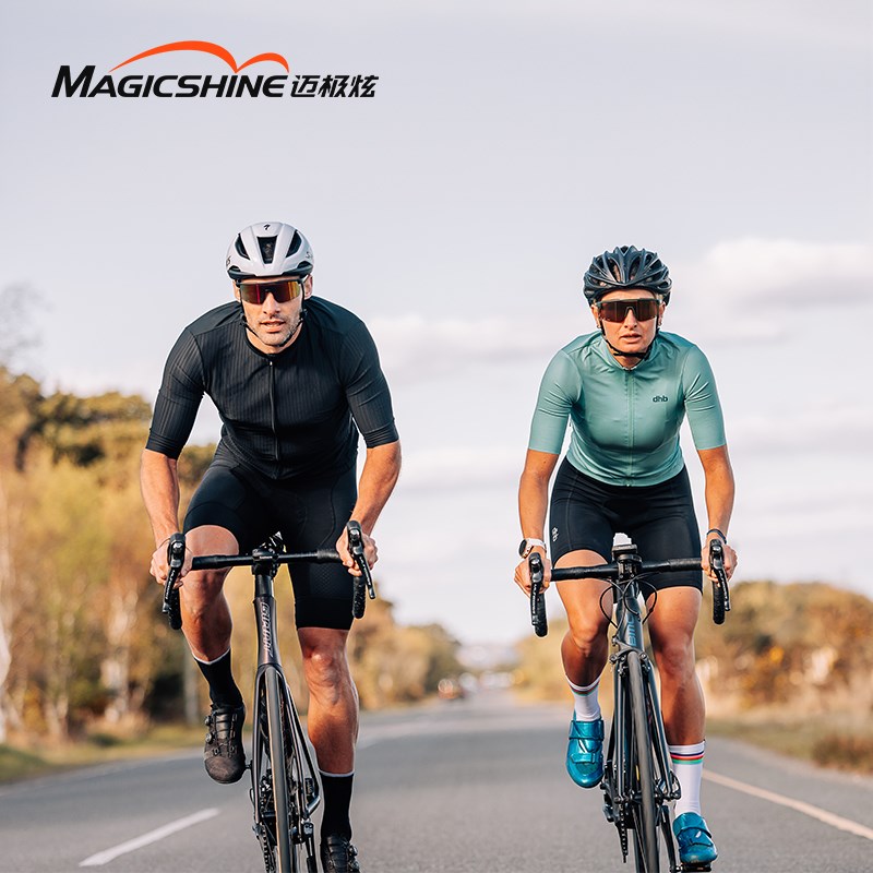 迈极炫专业变色骑行眼镜日夜两用防风风镜运动跑步V护目镜登山眼