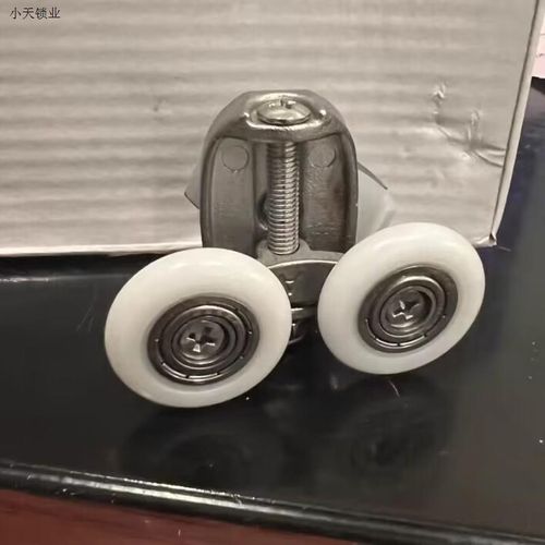 挂滚轮玻璃门摇摆圆弧弹跳轮轨道配件推拉移门移门滑轮推拉门吊.