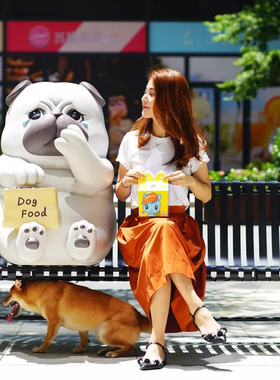 雕塑定制玻璃钢吉祥物商场门口户外迎宾卡通狗法斗V网红打卡大摆