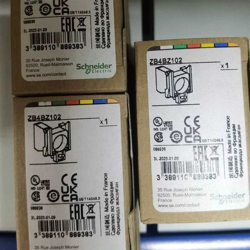 ZB4BZ009     ZB4BZ101  ZB4BZ10