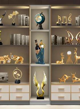 轻奢暴力熊酒柜装饰品摆件套装高档客厅电视柜玄关隔断柜家居装修