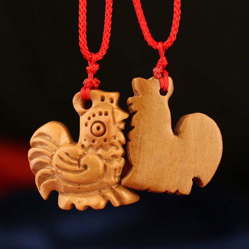 十二生肖吊坠桃木12属相鸡项链男女士木质随身饰品守护平安小挂件